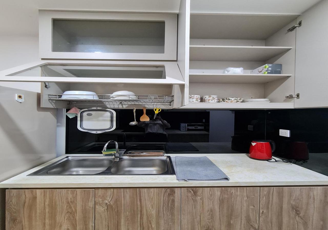 Sunrise Riverside 2Br-3Br Хошимин Экстерьер фото